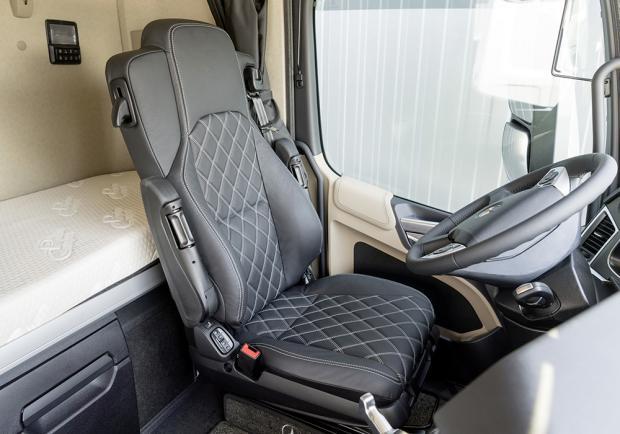 Mercedes-Benz Actros edizione limitata sedile