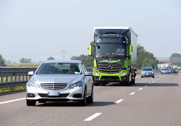 Mercedes-Benz Actros Intelligent Drive