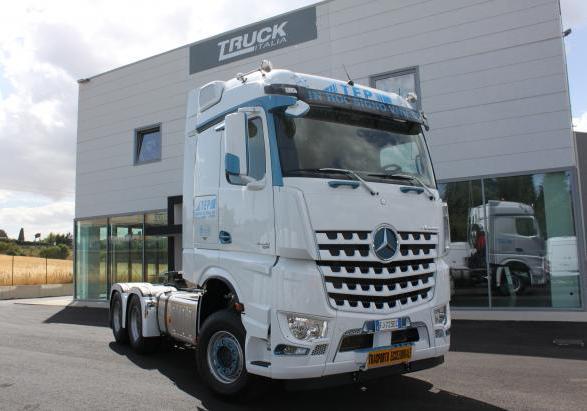 Mercedes-Benz Arocs 3358 S 6x4