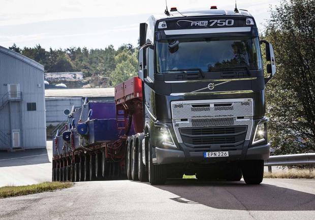 Volvo Trucks cambio I-Shift con primini per trasporti pesanti